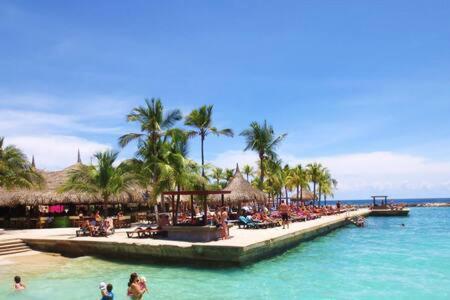 Beautiful Apartment Minutes From The Beach Jan Thiel المظهر الخارجي الصورة