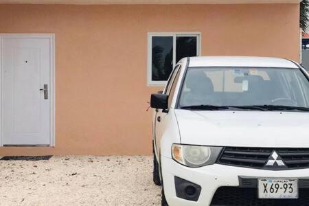 Beautiful Apartment Minutes From The Beach Jan Thiel المظهر الخارجي الصورة